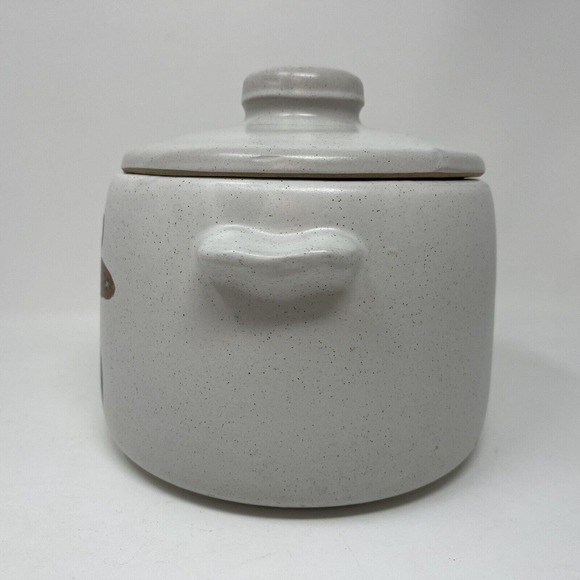 Vintage Westbend Chili Bean Pot with Lid Primitive Style Pottery Crock MCM 2 qt. - Picture 5 of 11